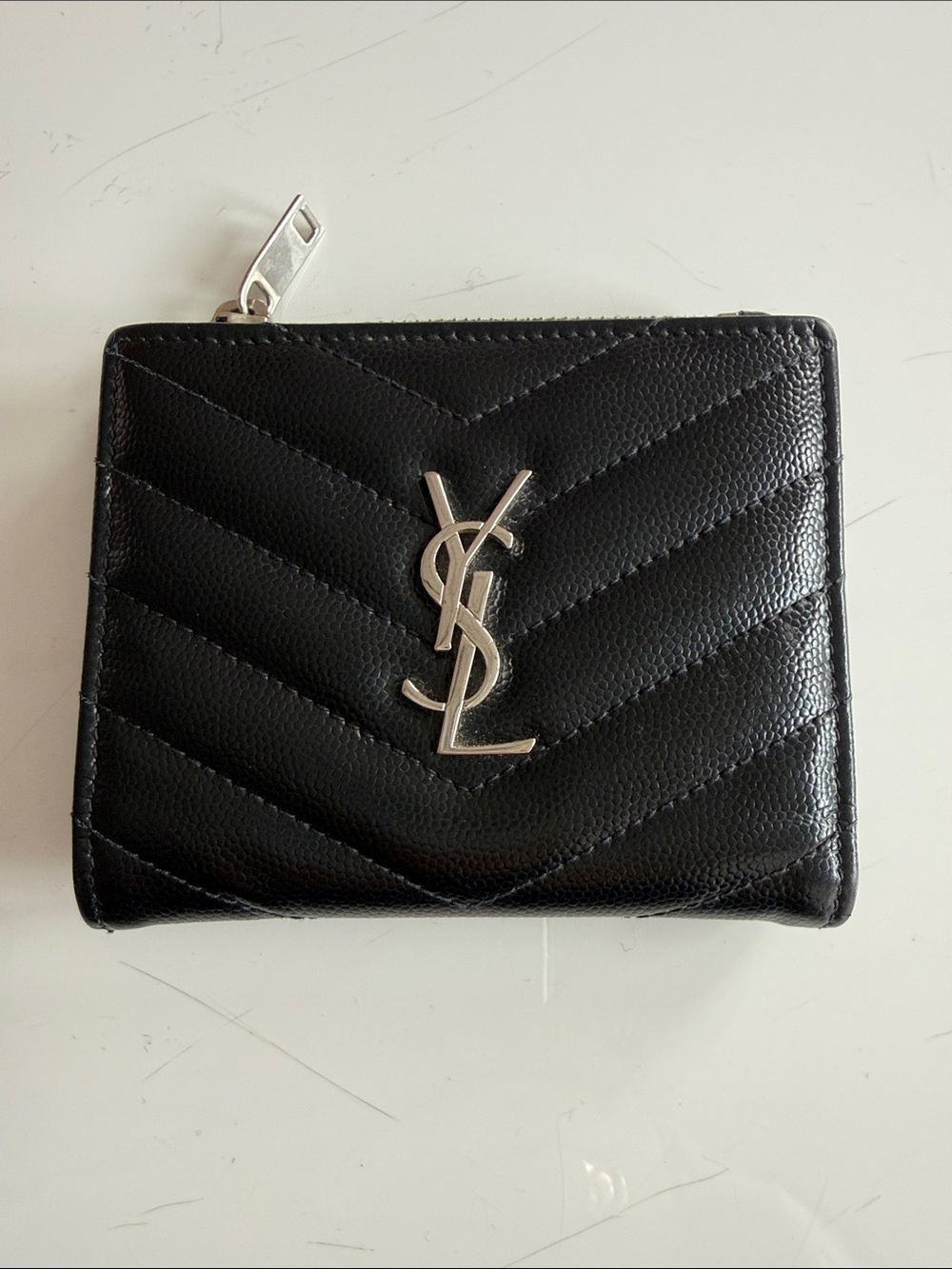 Saint Laurent Cassandre Matelasse Chevron Quilted bi fold wallet Silver Logo - Picture 11 of 17